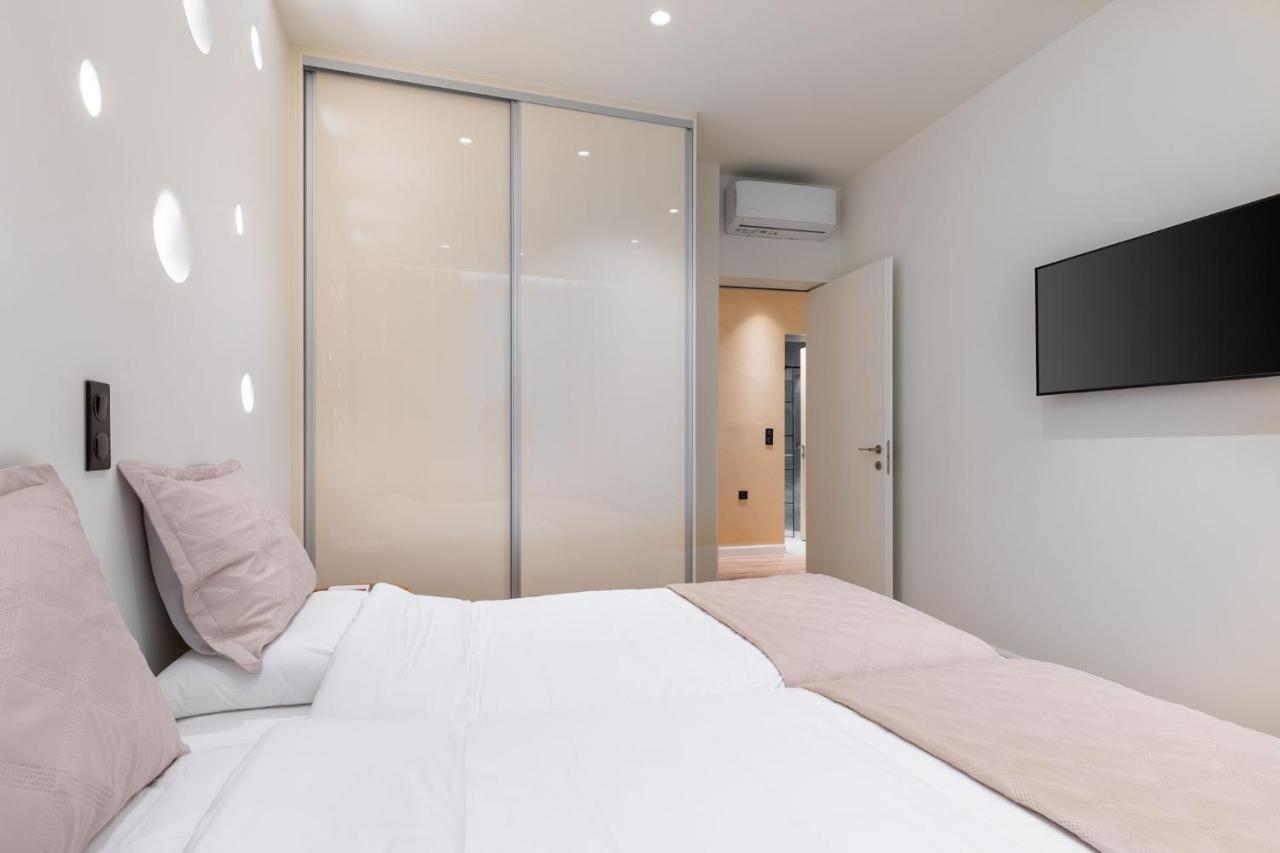 J&A Luxury Residence Athena Bagian luar foto